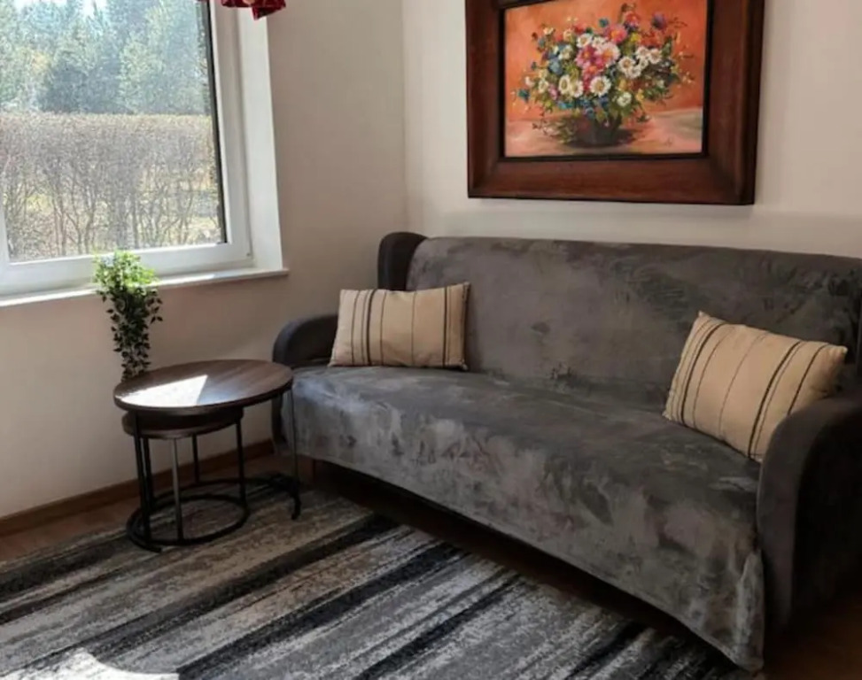 Large Holiday Home With Private Garden
