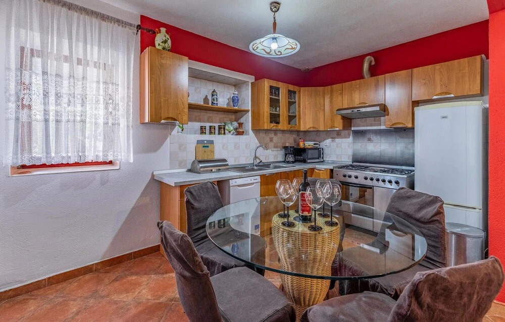 Nice Apartment in Pula With Wifi and 3 Bedrooms
