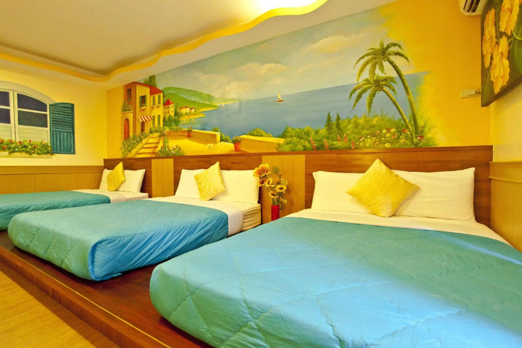 Bashi Channel Vacation B&B