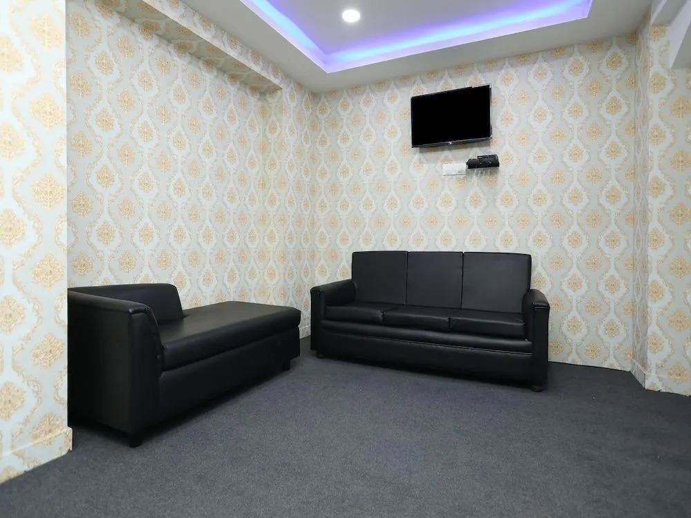 OYO 30698 Hari Om Guest House