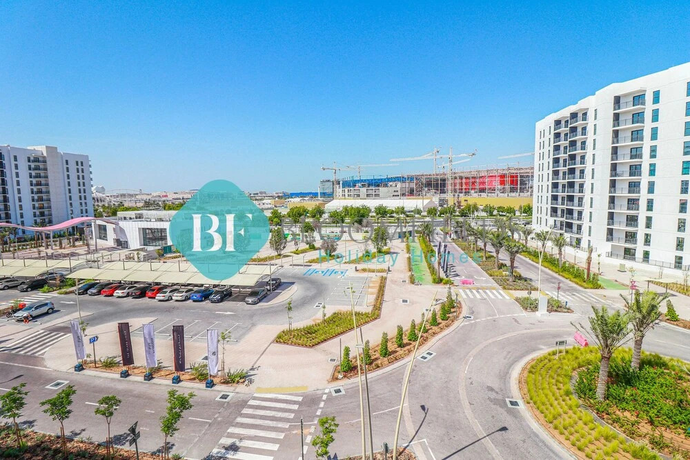 Waters Edge Apartment 634