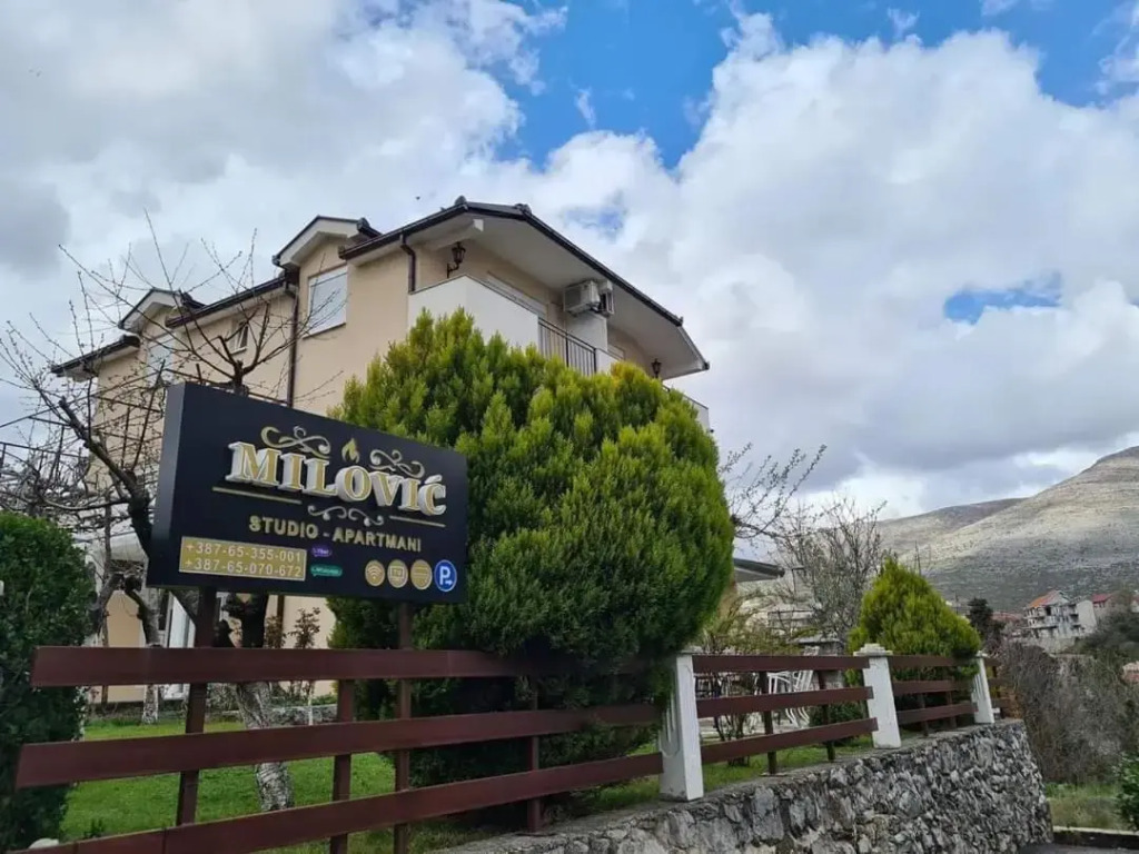 Studio apartmani Milović