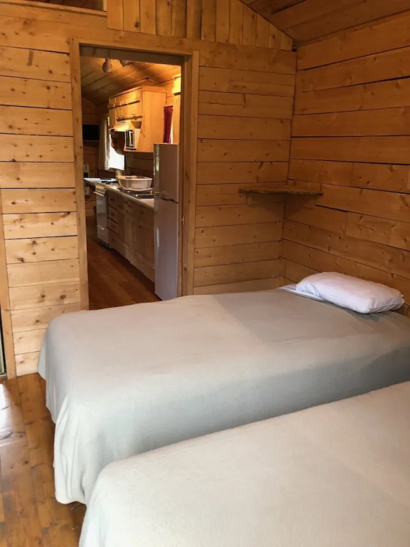 Ninilchik 132.6 Cabins and Rv Park