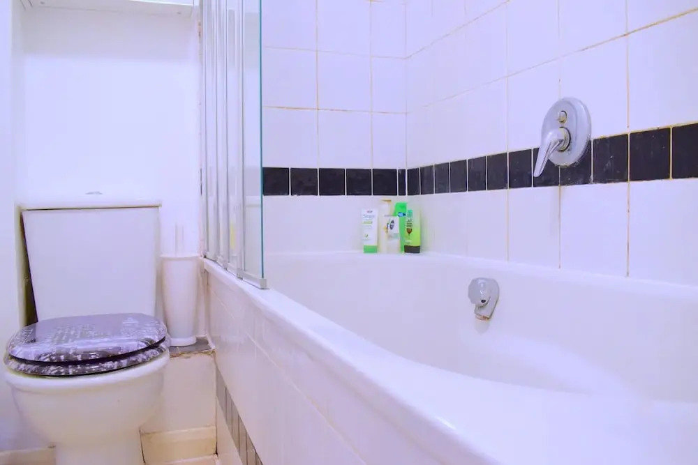 Modern 2 Bedroom Apartment Near Tower Hill
