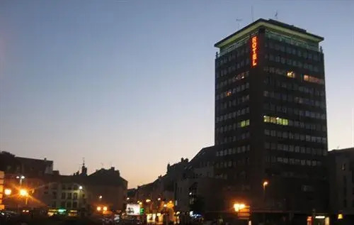 The Originals City, Hôtel Le Concorde Panoramique, Thionville (Qualys-Hotel)