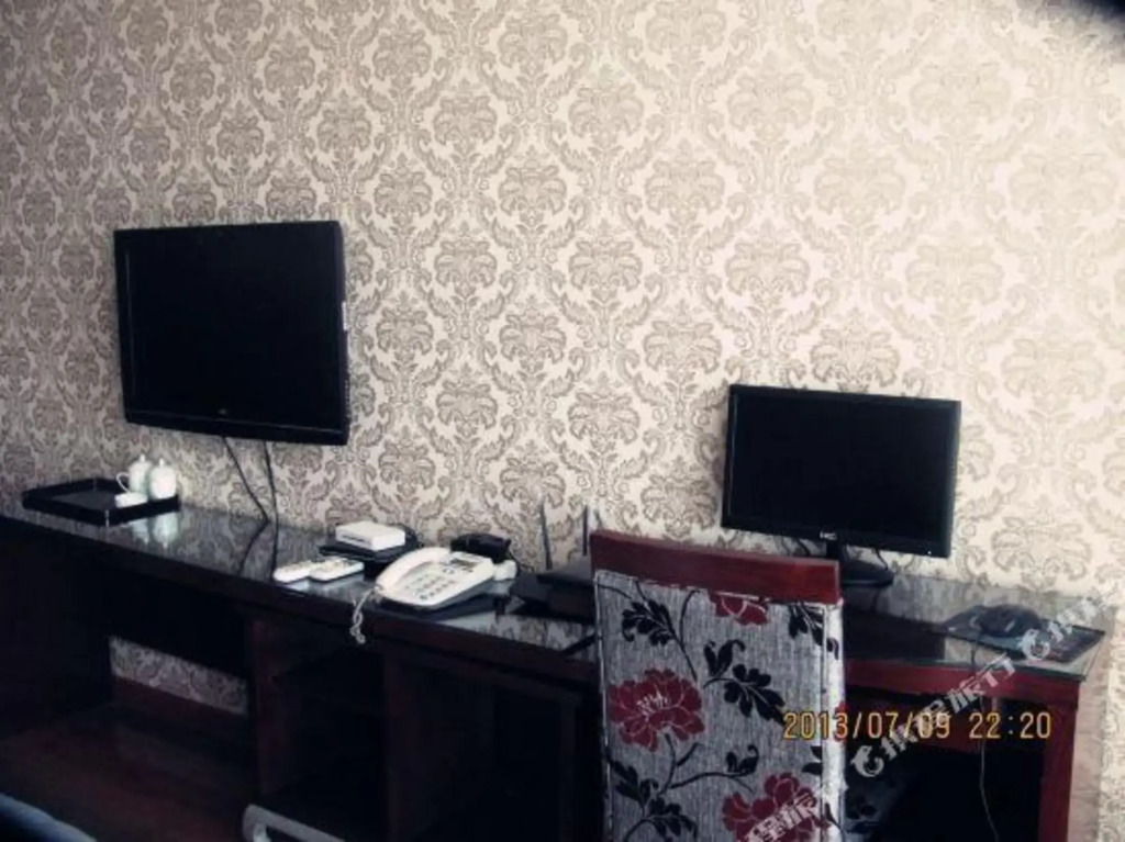 Yilan Boutique Hotel (Wangjialiang Subway Station Nanhu North Road Subway Station)