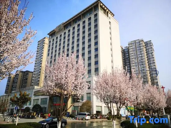 Phoenix International Hotel
