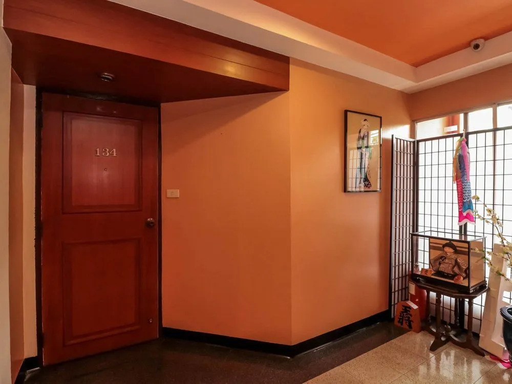 NIDA Rooms Sathorn 170 Embassy