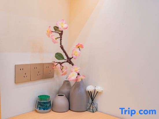 Mount Emei Jiuyue Homestay (Emeishan Scenic Area Zero Kilometer Branch)