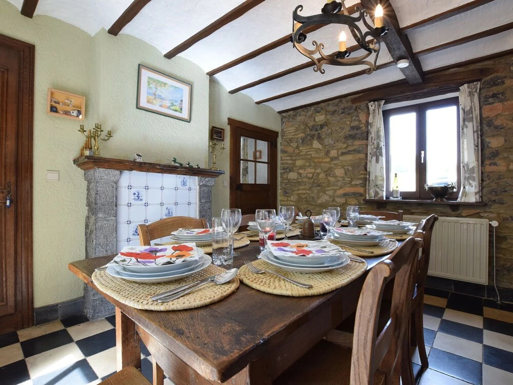 Rustic Holiday Home in Septon with Private Garden