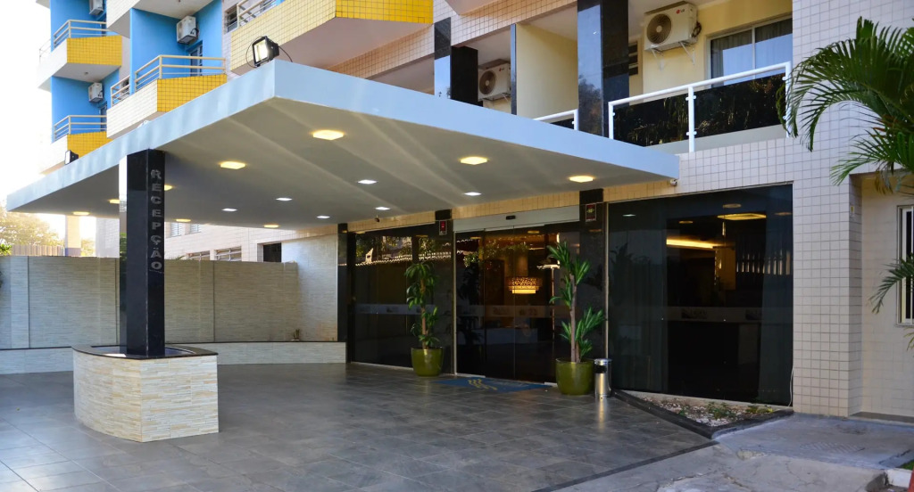 Laguna Plaza Hotel