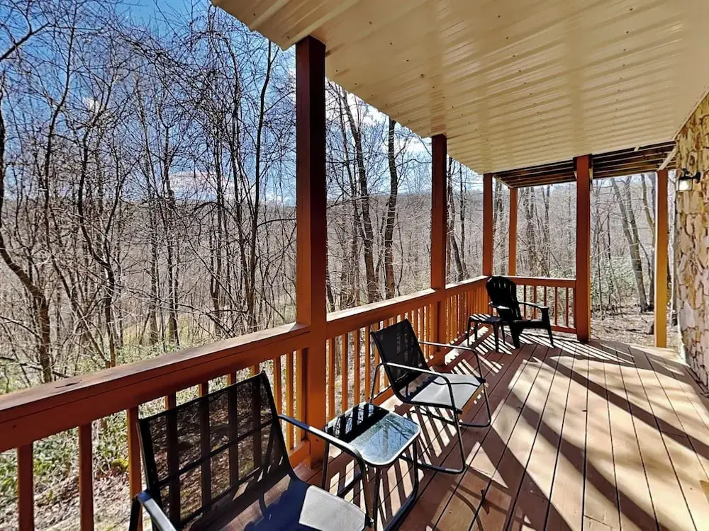 Waves, Waffles & Wifi by Taylor Made Deep Creek