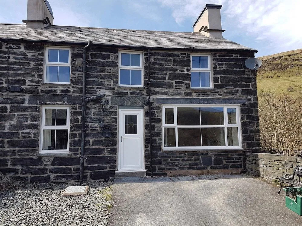 Yr Hen Siop - 4 bed welsh cottage in Snowdonia