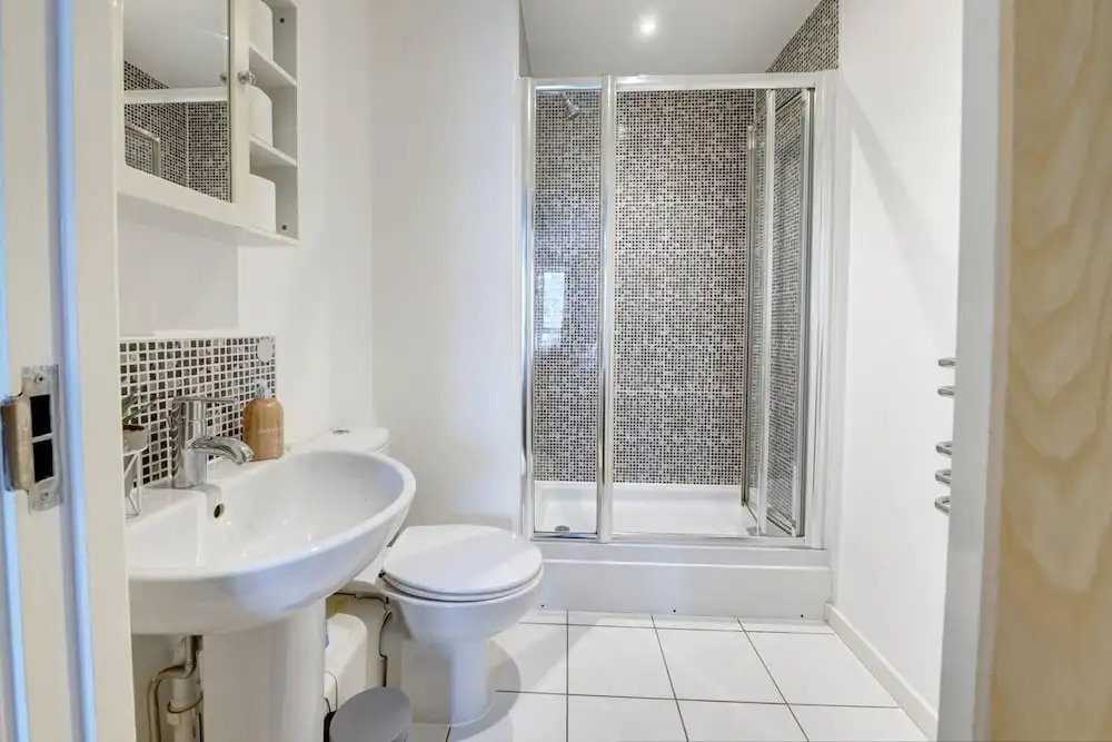 Citycentre - 2Br - Free Parking - Wifi - 2baths