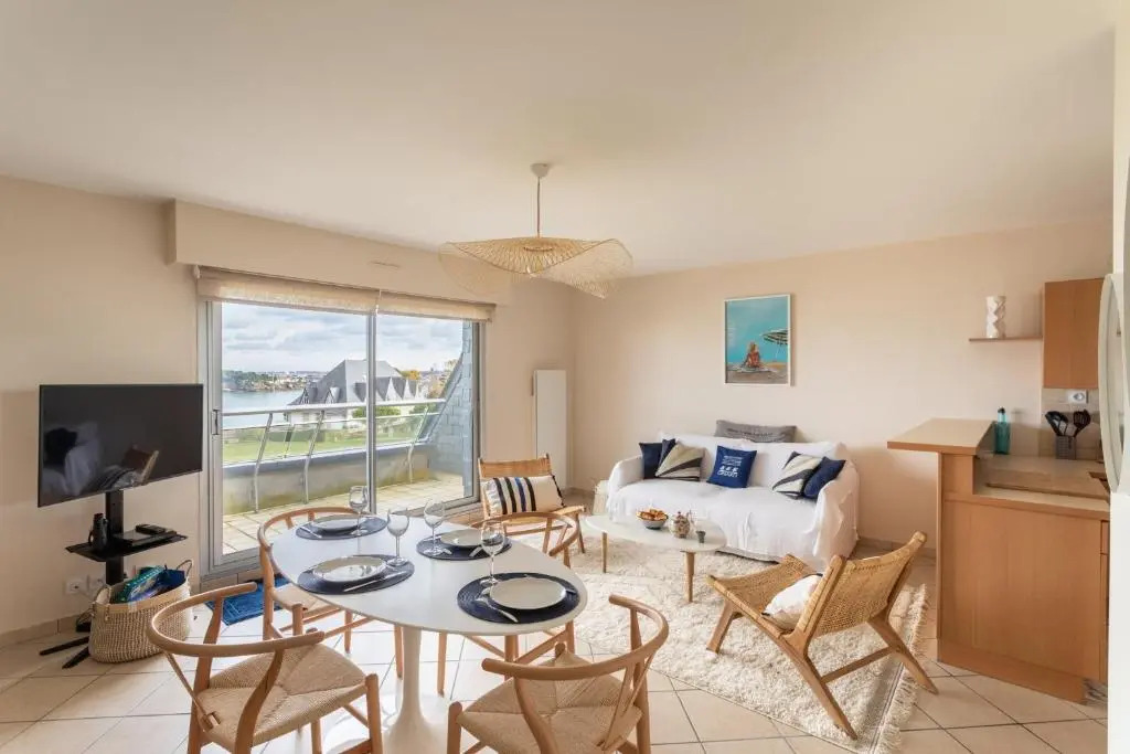 HEOL - appartement 2 chambres - vue mer et parking