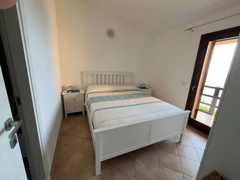 Villa L'incantu, Costa Paradiso, Sea View
