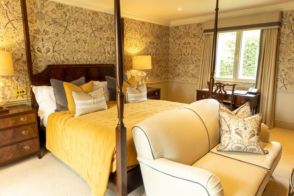 Ellenborough Park