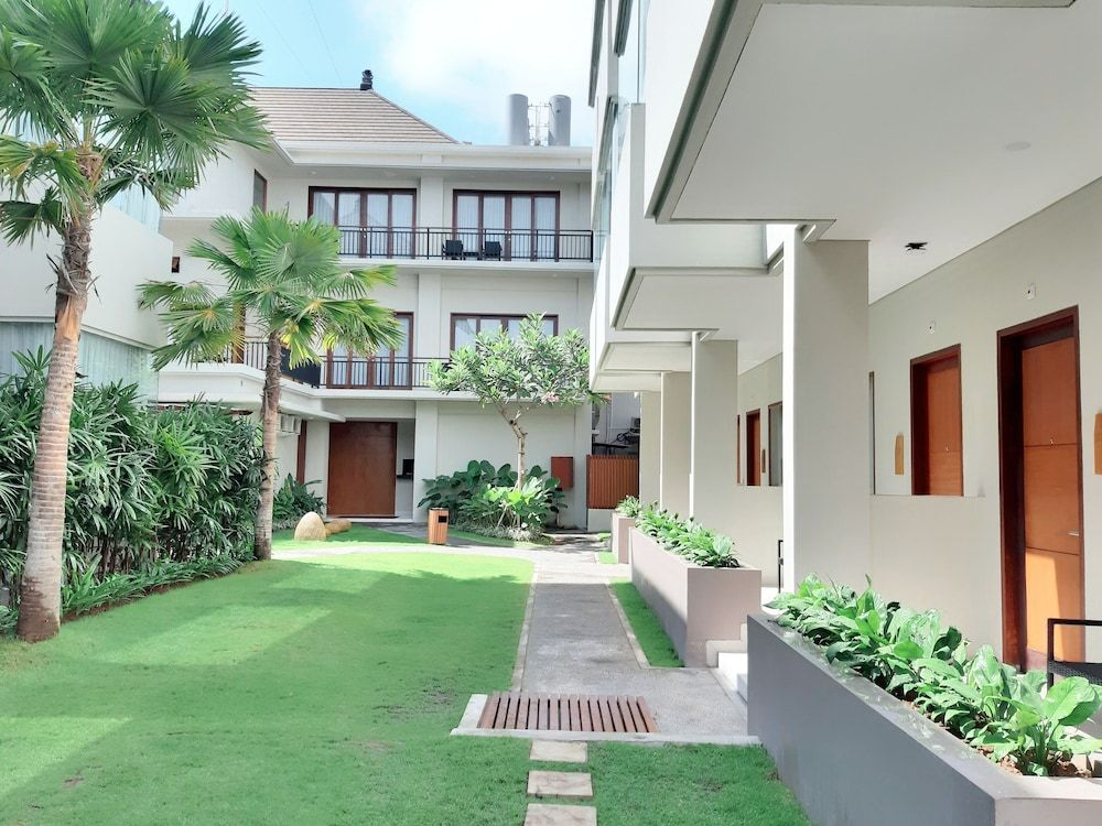Palette Signature Hotel