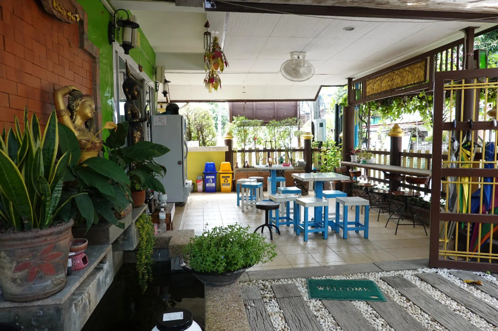 Baan Baramee House