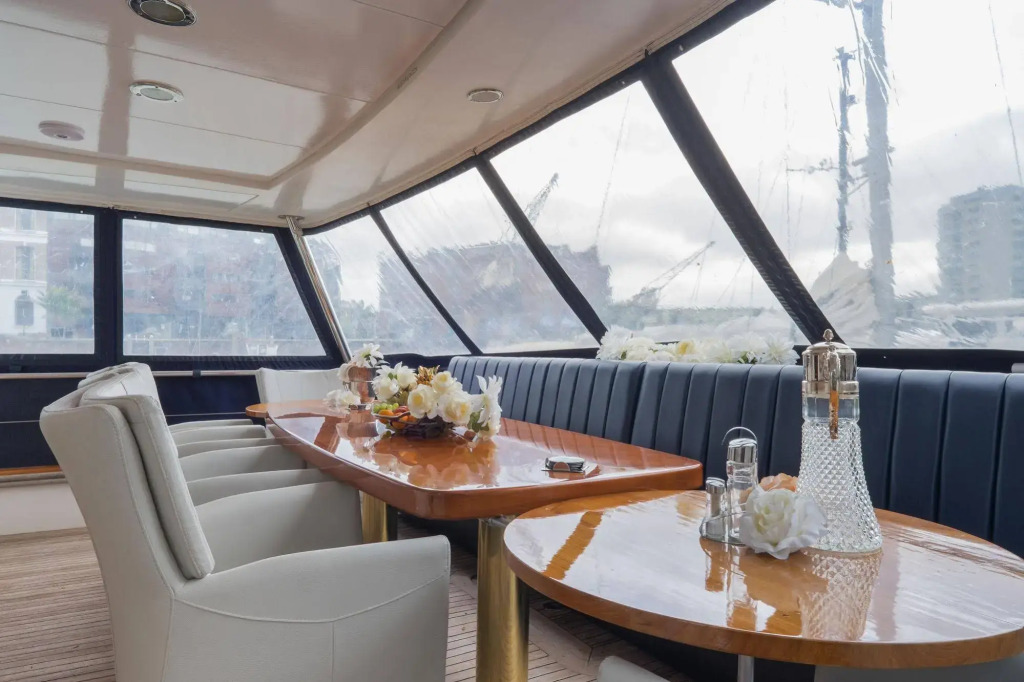 Christina Onassis Yachthotel
