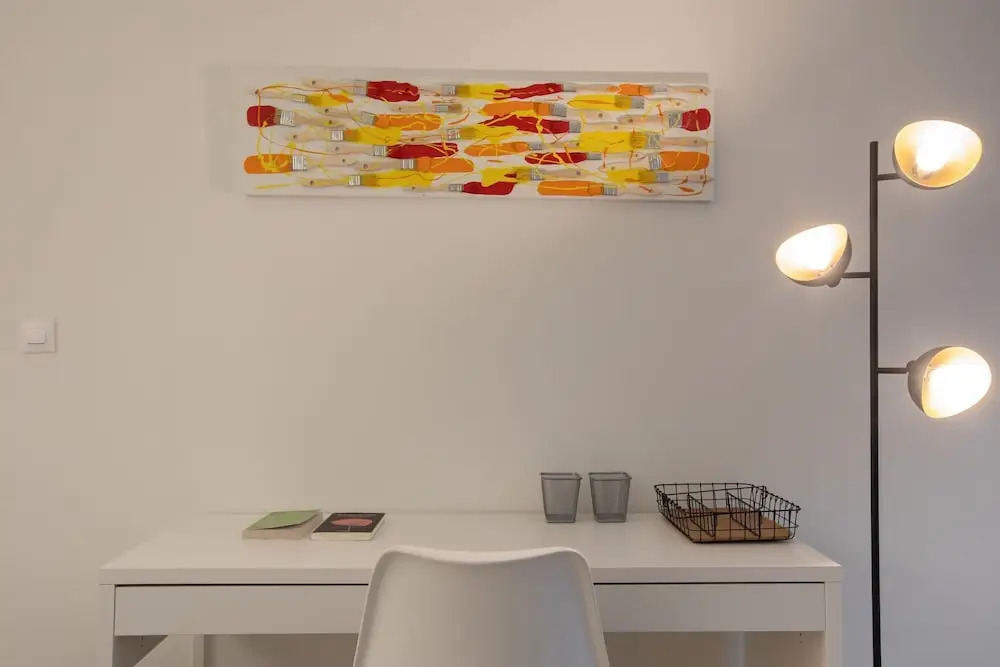 Moderne cosy 350m C. Mirabeau