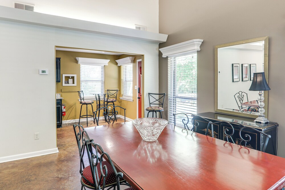 18 Mi to Dtwn Memphis: Oasis on 8 Acres!