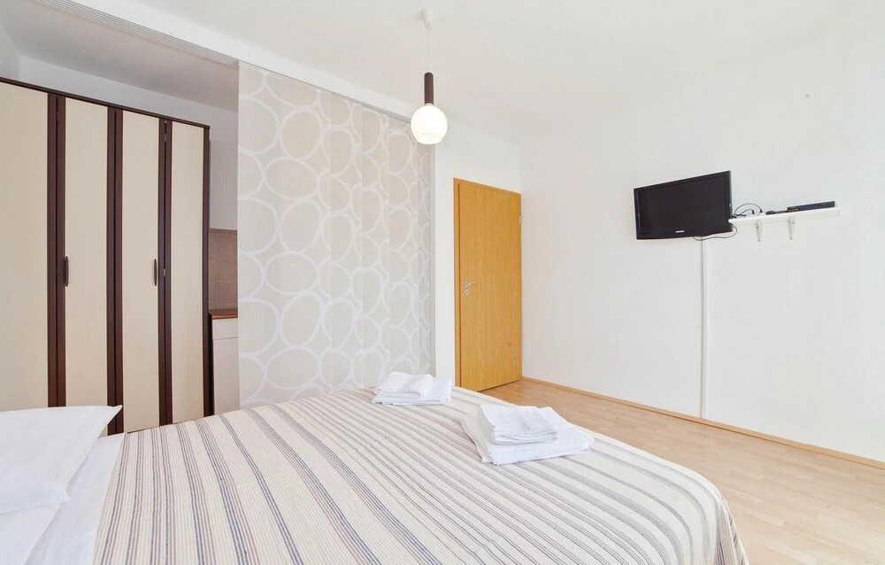 Awesome Home in Jadranovo With Wifi and 3 Bedrooms