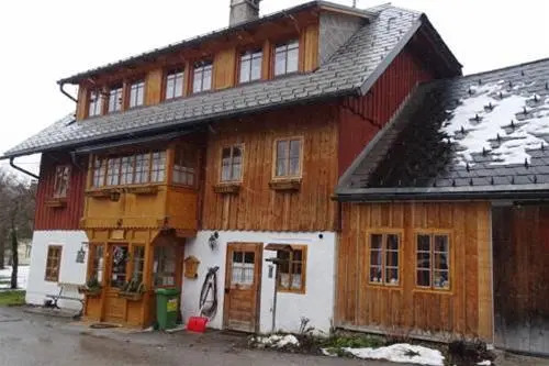 Haus Karina