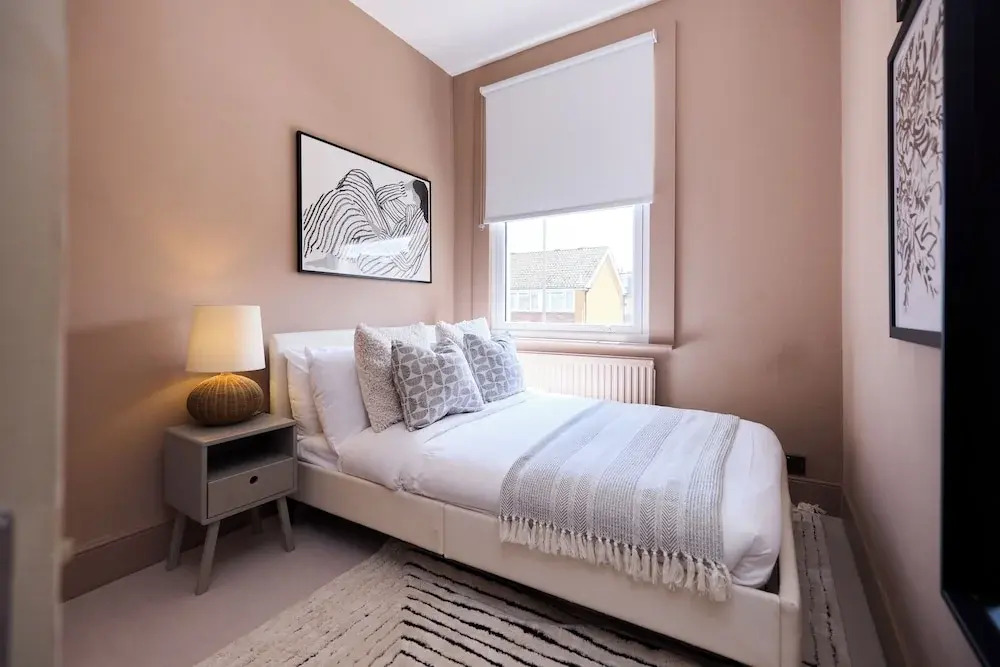 The Earlsfield Flat