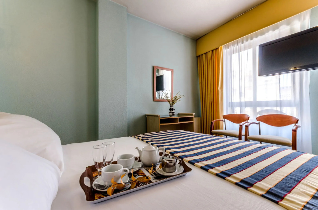 Hotel Mediterráneo