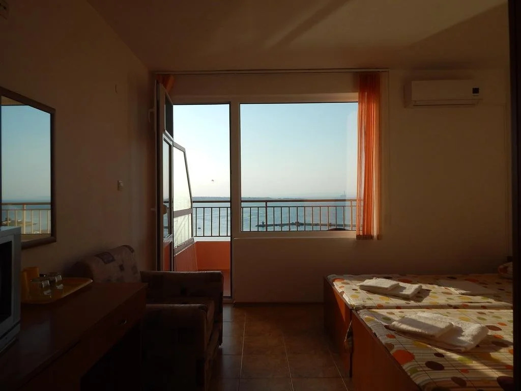 Tony Guest House