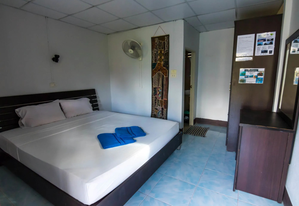 Isara Lanta Beach Resort
