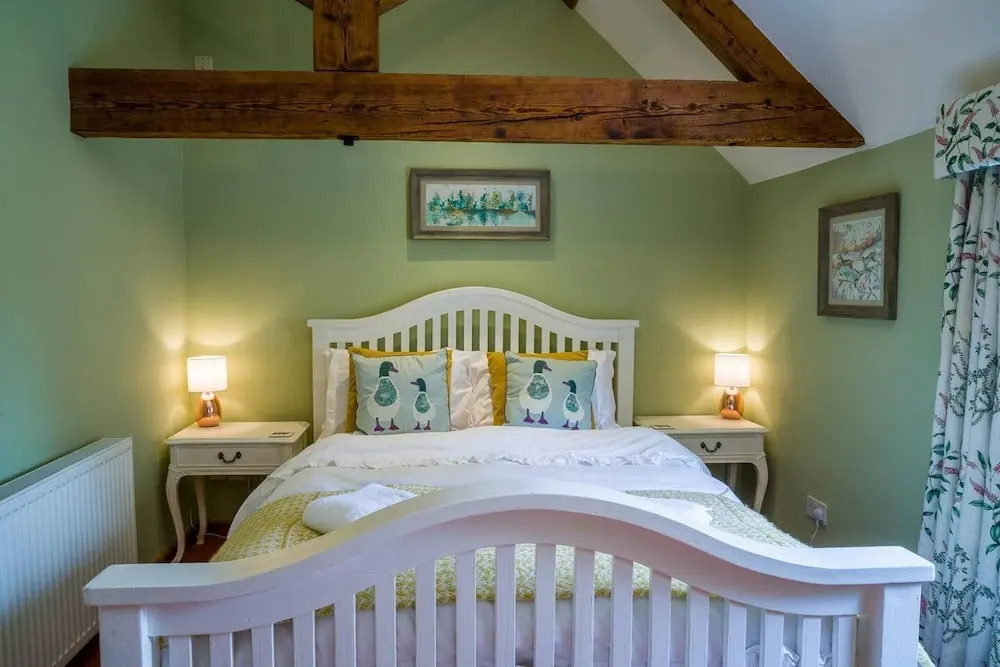 Idyllic Country Suite