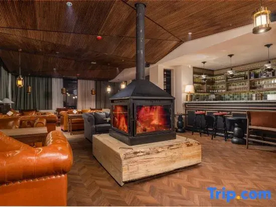 Ozz·nice5·Time Absolution Resort Hotel (Kangding Xinduqiao Branch)