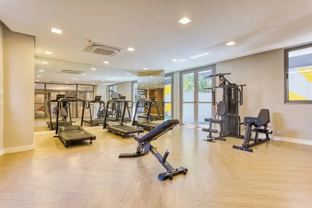 Flat na Vila Mariana c Varanda pr x ao Metr