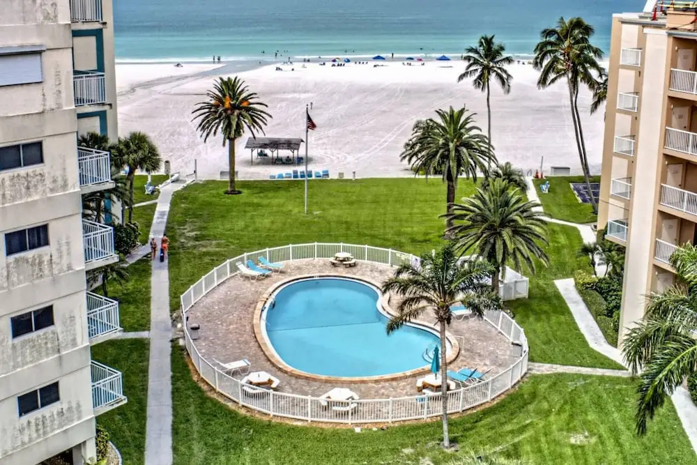 Jamaica Royale Townhome #3 - Steps To Pool & Beach