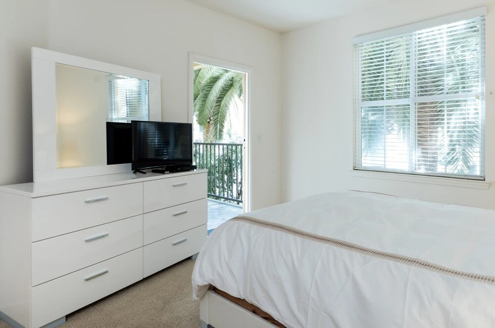 The Oaks by Bluebird Suites