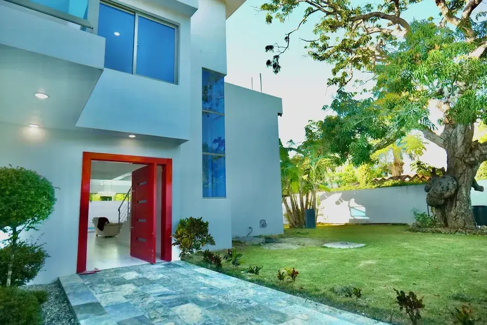 Villa Pravda Guerra 4BR 6BDS 12PAX