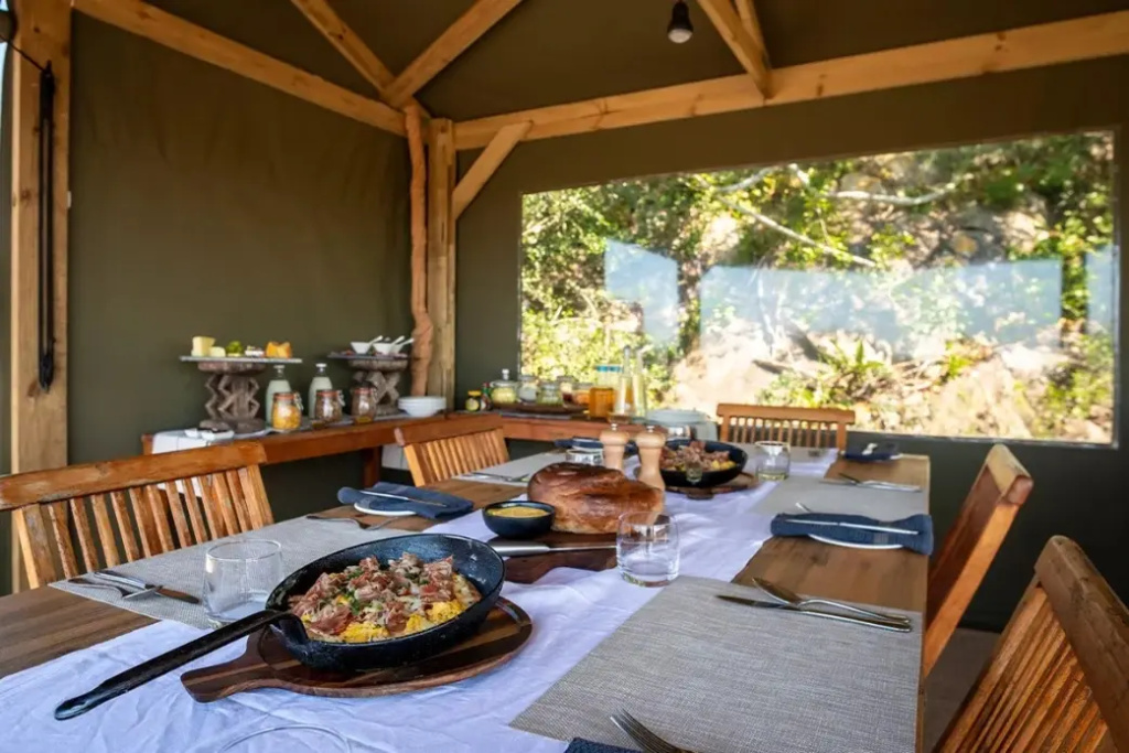 Shamwari Explorer Camp