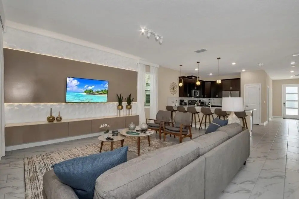 Storey Lake 9 Bedr Villa With Games Room 9 Bedroom Home by Redawning