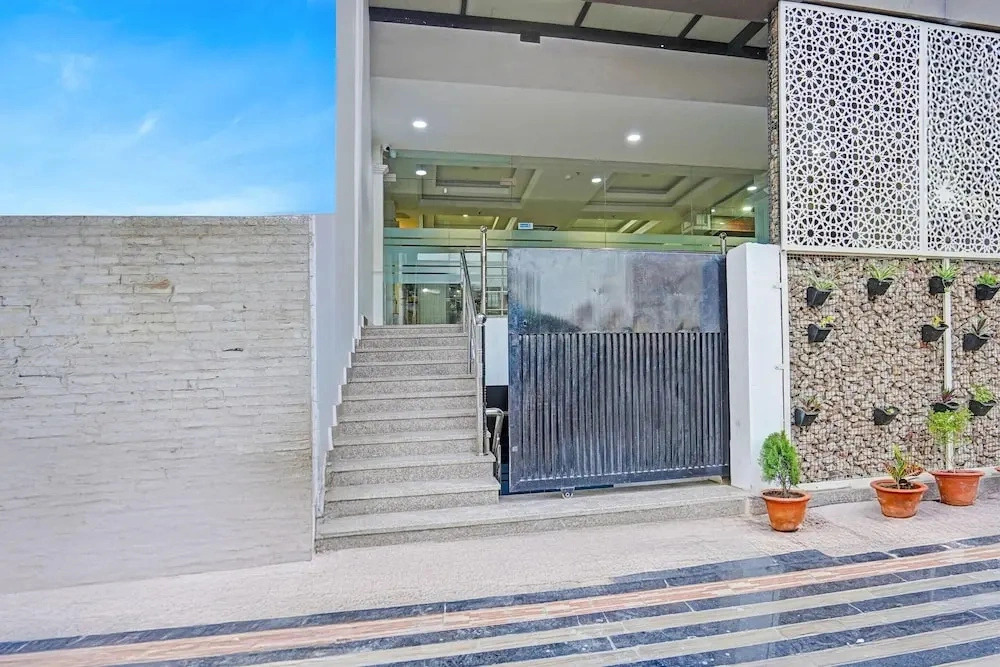 Townhouse Vikas Nagar Lucknow