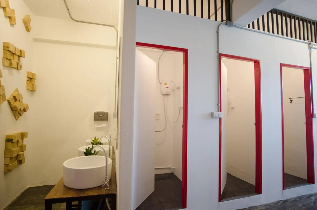 Allsum Hostel