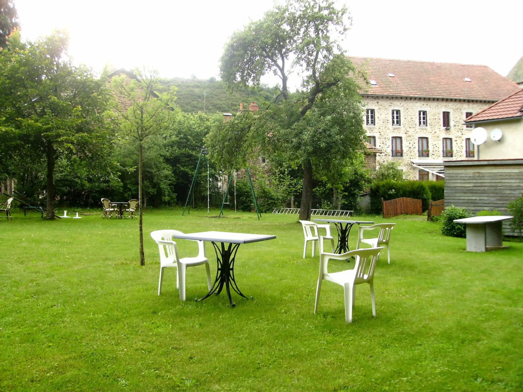 Logis Hôtel Auberge de lAllagnonette