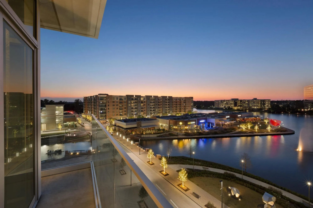 Embassy Suites by Hilton The Woodlands