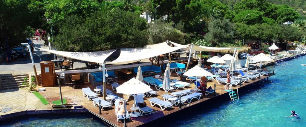 Anar Hotel
