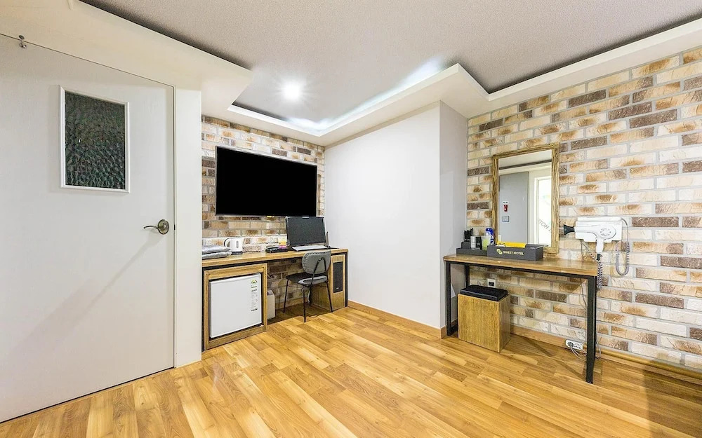 Daegu Gyeongbuk University Sweet Hotel