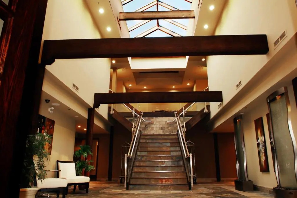 Sterling Inn & Spa