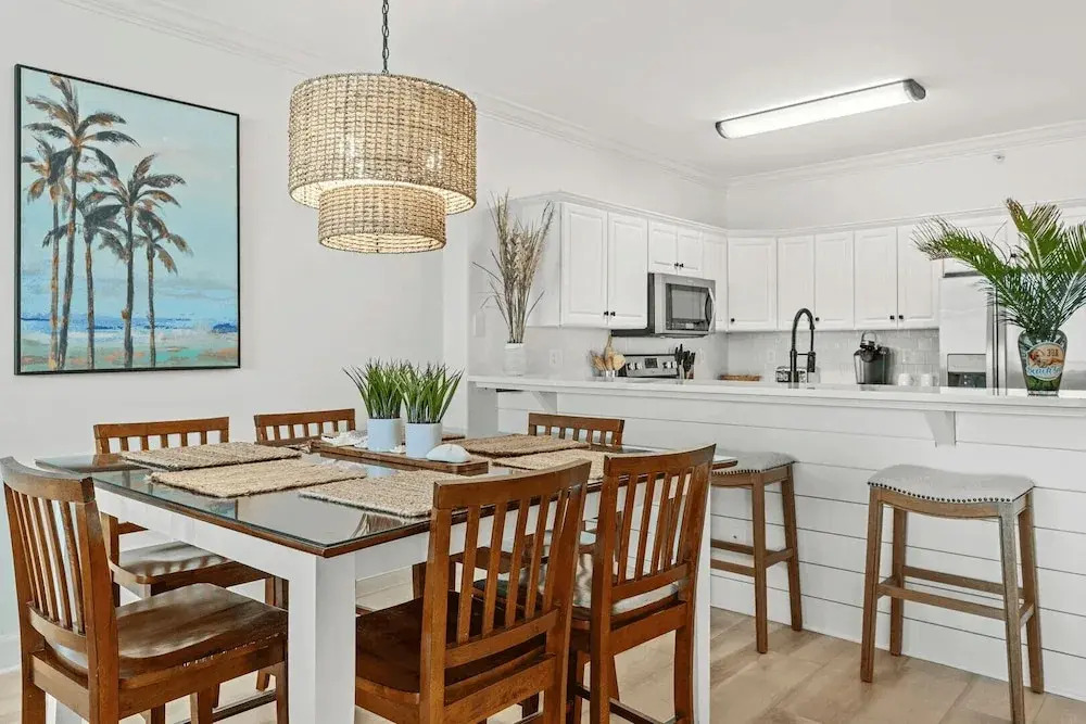 Coastal Hippy Chic by Avantstay Oceanfront, 2 Pools, Beach Chairs Incl