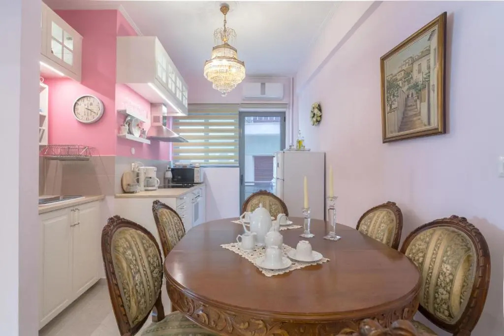 Lovely Apartment in Athens