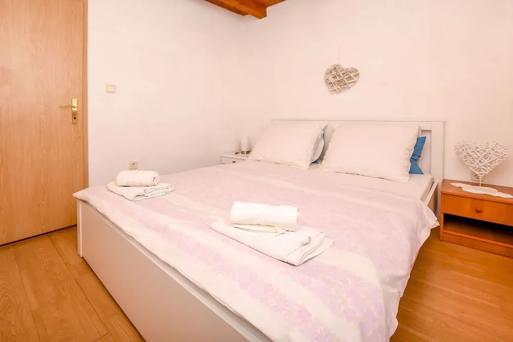 Apartments Grozdana